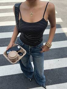 Siren Gaze 黑色亮片紧身胸衣，黑色热缝银色肩带，内置胸垫，女士休闲时尚派对亮片修身吊带背心，夏季 - 黑色 - 查看 4