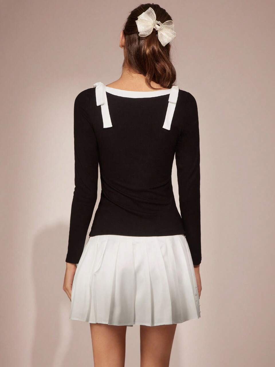 Enchnt Women's Black And White Elegant Square Neck Knit Top, Bowknot Shoulder Colorblock Autumn Long Sleeve,Chic Tea Party&Holiday&New Years Tops