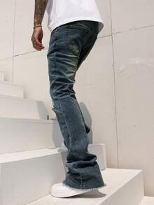 Manfinity LEGND Men's Casual Washed Distressed Flare Jeans Men Flare Jeans