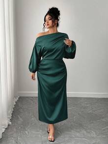 SHEIN PETITE CURVE 加大码女式缎面不对称荷叶边领口不对称肩部褶皱腰部修身 A 字形连衣裙 - 軍綠色 - 查看 3
