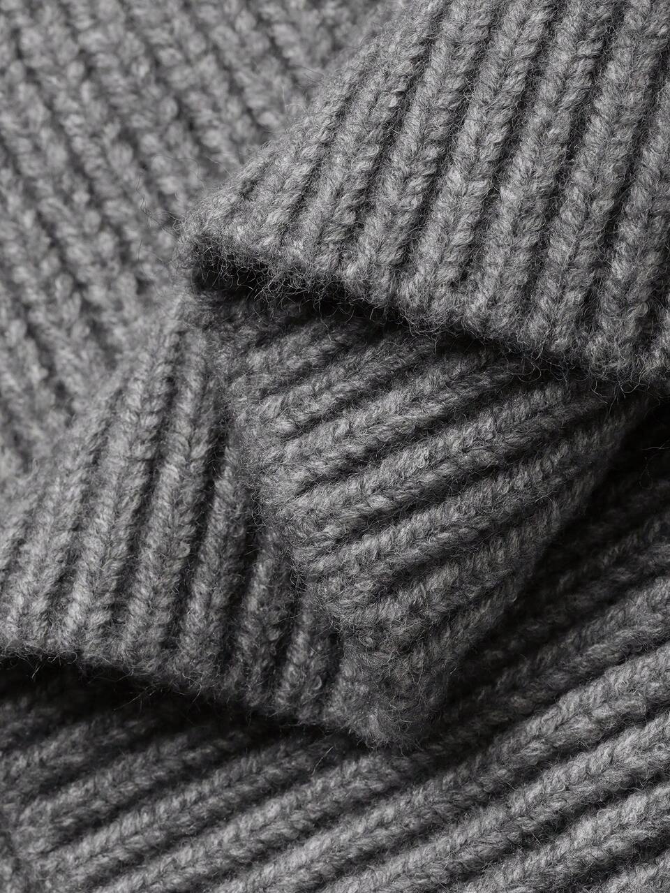 Men's Solid Dark Gray Textured Knit Sweater, Autumn