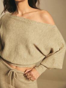 Poéselle 女士时尚露肩毛衣和裤子两件套 - 杏色 - 查看 6