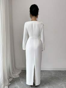 Selianne 女装 2025 春/秋新款圆领肩部 3D 花卉装饰袖纽扣装饰 A 字腰开叉下摆优雅淑女别致连衣裙，法式长袖长裙，适合 20-35+ 女性度假/晚装，白色 - 米色 - 查看 2