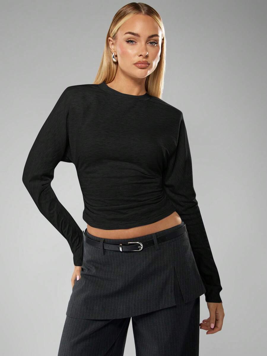 MISSGUIDED 秋冬款落肩长袖收腰短款褶饰上衣 - 黑色 - 查看 1