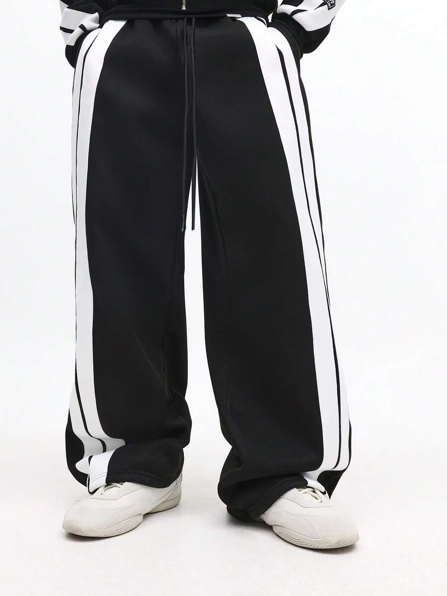 SUMWON Loose Fit Sweatpants With Side Stripe Panel Detail For Casual Everyday Wear - Black - View 1