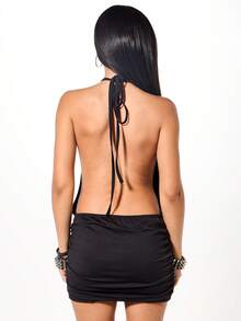 SUMWON WOMEN 挂脖式前围迷你连衣裙，配有金属铆钉和尖刺细节，适合夜生活派对 - 黑色 - 查看 2