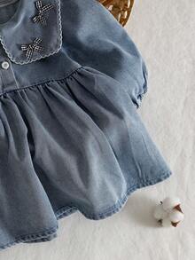 SHEIN 女婴休闲可爱彼得潘领蝴蝶结前片拼接纽扣松紧腰A字长袖连衣裙，秋冬款 - 藍色 - 查看 5