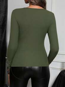 SHEIN Clasi 女式优雅罗纹修身T恤，领口和袖口饰有蕾丝花边 - 軍綠色 - 查看 2