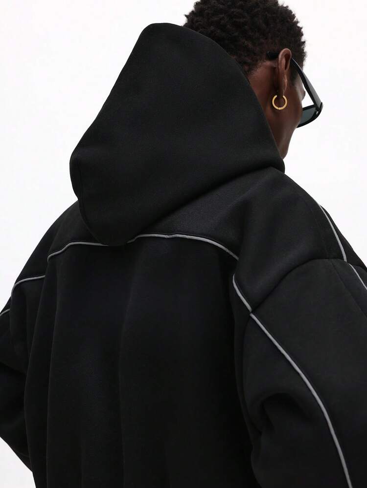 Cropped Hoodie With Contrast Piping Trim