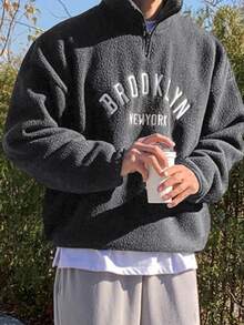 DAZY Men's Letter Print Pullover Sweatshirt, Autumn