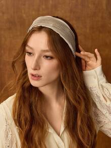 MOTF PREMIUM Diadema ancha plisada en beige - Beis - Ver 3