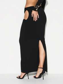 KIZN Cutout Pencil Midi Skirt With Side Split And Metal Hardware Details For Evening Party - Black - View 2