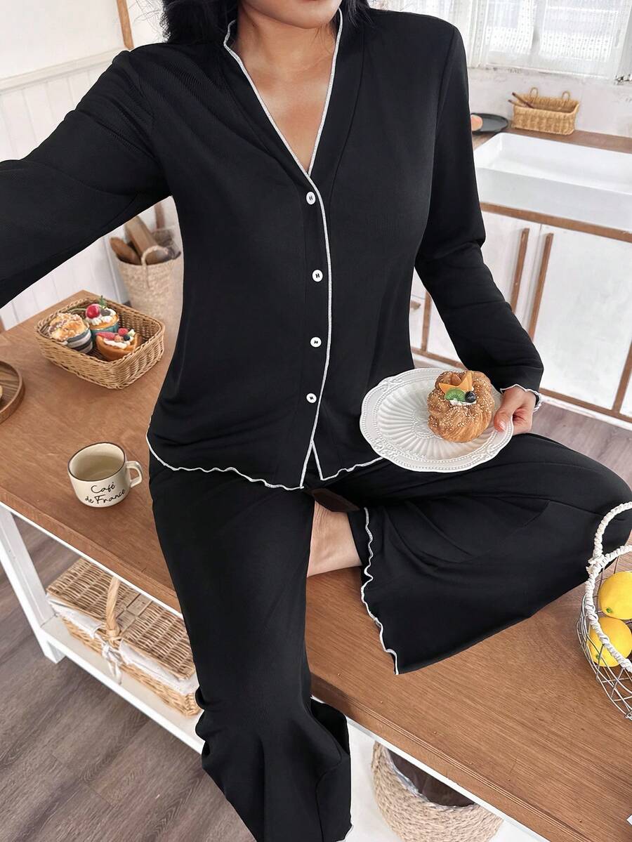 SHEIN 2件套女士宽松休闲柔软撞色滚边针织面料撞色荷叶边睡衣套装秋冬服装 - 黑色 - 查看 1