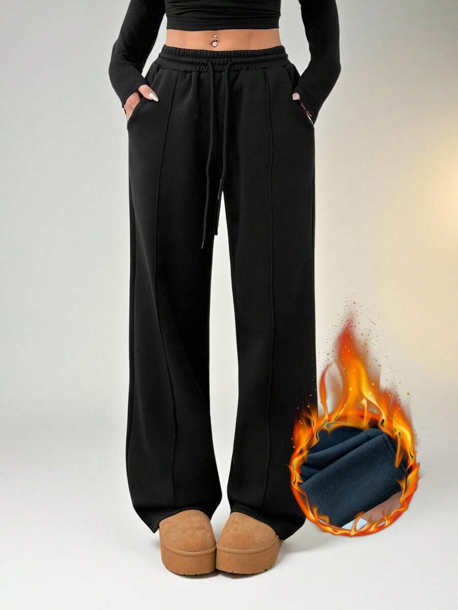 SHEIN PETITE 鹅卵石缝线细节直筒运动裤，适合毕业季、返校季、毕业典礼、教师节、黑色阔腿裤、感恩节等场合。