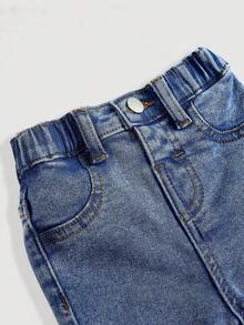 SHEIN Baby Girl Cute Blue Denim Thermal Lined Elastic Skinny Pants,Fall,Winter, Casual And Fashionable Vacation,Halloween Denim Jeans, Christmas, Baby Elastic And Comfortable Denim Jeans - Medium Wash - View 7