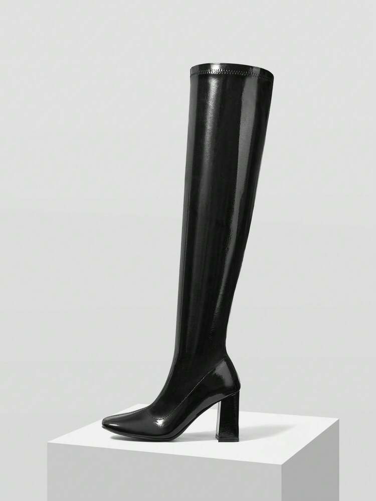 BLACK SUEDE CHUNKY HEEL OVER-THE-KNEE BOOTS, FLATTERING AND LEG-LENGTHENING
