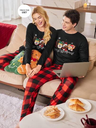 CoupledUp Conjunto de pijama informal de pareja con estampado de bloques de color, cachorro navideño y cuadros, con top de cuello redondo y pantalones cómodos. Conjunto de pijamas a juego para parejas en Navidad, otoño e invierno, ropa de pareja a juego para Halloween.