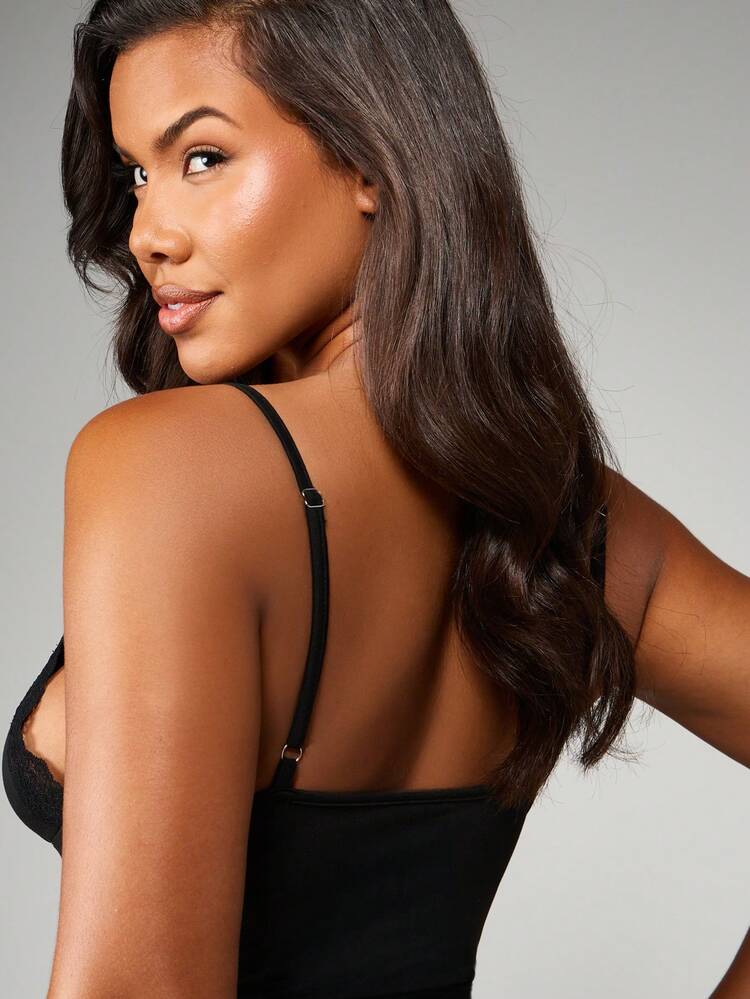 MISSGUIDED Lace Trim Cami And Shorts Pajama Set For Nighttime Comfort And Lounge