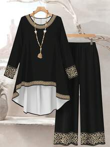 SHEIN Lacomfia Bộ 2 món áo cổ tròn rộng rãi in họa tiết hoa cổ điển màu đen và quần dài cho phụ nữ ngoại cỡ - Nhiều màu - Xem 1