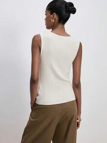 ATUI Studio 女士针织背心，蕾丝边方领无袖休闲百搭吊带背心，时尚百搭，休闲叠穿针织背心 - 米色 - 查看 2