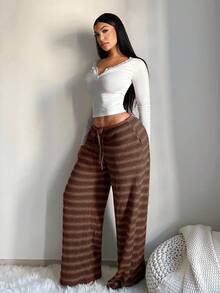 SHEIN SXY Quần ống rộng cạp thấp có dây rút, thoải mái, đơn giản dành cho nữ cỡ lớn, quần kẻ sọc, quần mặc nhà thoải mái. - màu nâu - Xem 4