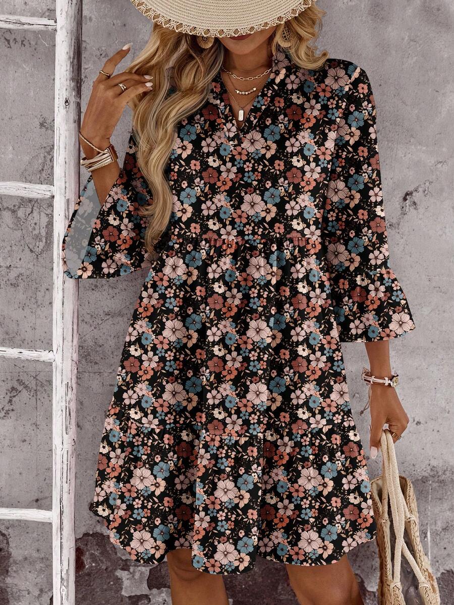 SHEIN LUNE Casual Ditsy Floral V-Neck Layered Ruffle Hem Mini Dress, Vintage Ditsy Floral, Suitable For Summer - Multicolor - View 1