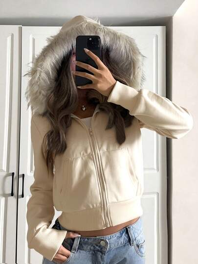 SHEIN EZwear 女士休闲杏色前拉链卫衣，适合日常穿着、毕业典礼、返校、教师着装、秋冬季。