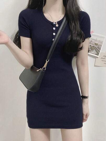 DAZY 女士纯色修身短款连衣裙夏季太阳裙，休闲女装