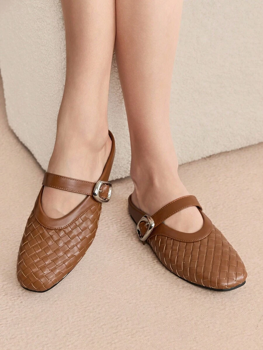 Rosivie Sepatu Selop Datar Wanita, Desain Anyaman Ujung Persegi, Nyaman & Elegan - Coklat - View 1