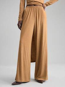 Ontre 2025秋冬新款婚礼宾客礼服，商务休闲百搭现代都市风宽松版型日常穿着，适合万圣节、圣诞节等场合。优雅纯色侧开衩长袖T恤搭配阔腿裤套装，休闲日常、商务通勤、新年等场合皆宜。 - 棕色 - 查看 8