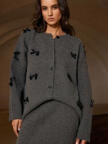 BELROSIE Set 2 pcs: Kardigan Rajut Longgar Kerah Bulat dengan Pita + Rok Midi - Grey - View 6