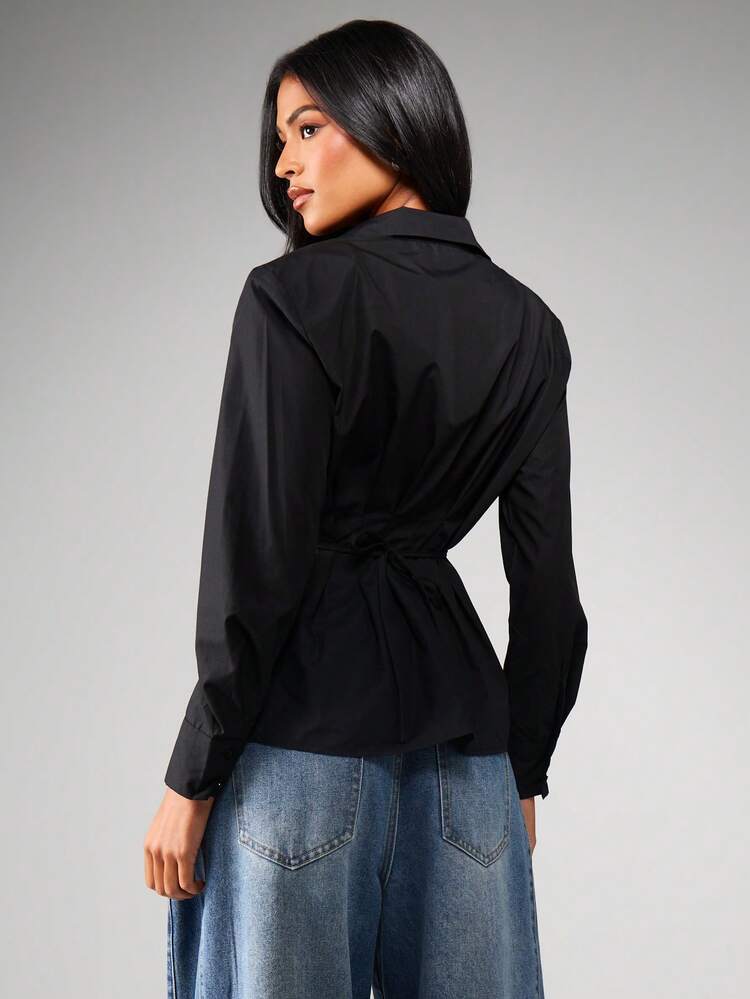 MISSGUIDED Blusa de popelina de manga larga con cuello, ajustada a la cintura, de estilo clásico y profesional para la oficina