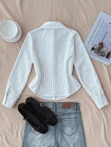 SHEIN 少女长袖条纹纽扣衬衫，休闲家居服，适合春季/秋季/圣诞节、节日/家庭日/新年等场合 - 白色 - 查看 2