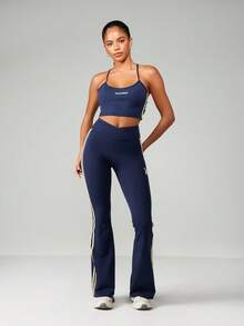 Missguided x Playboy Schlaghose mit Seitenstreifen, athletische Yoga-Hose - Verschiedenfarbig - Übersicht 4