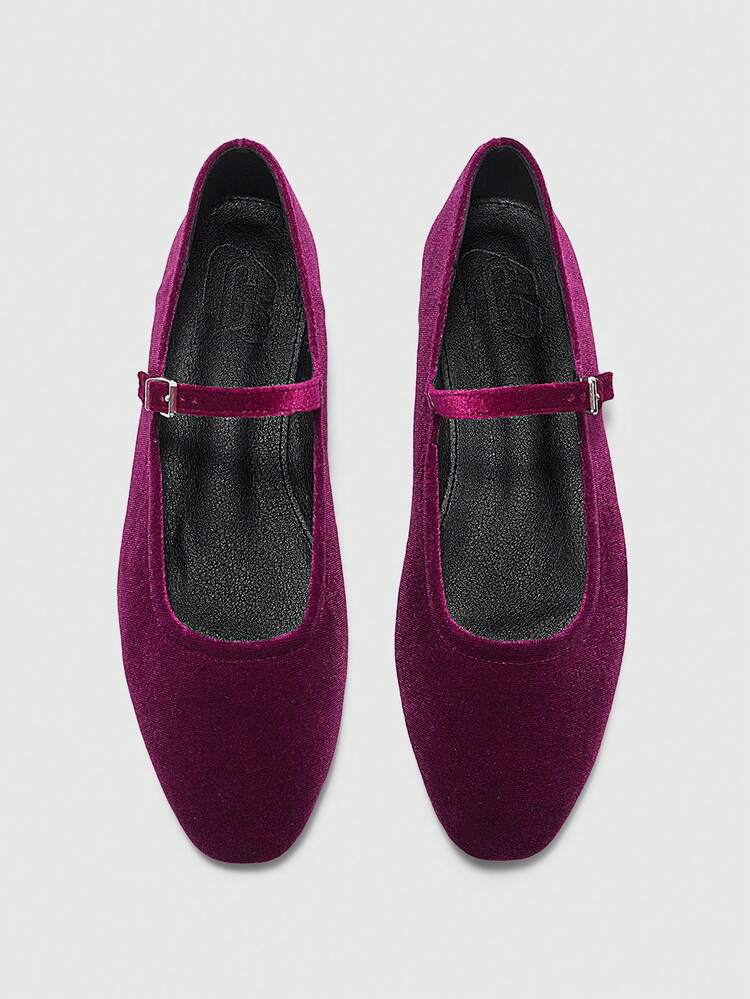 CUCCOO BIZCHIC Sapato Flat Quadrado Simples Preto, Elegante, Versátil, Casual, Confortável, Slip-On, Adequado para Ambiente de Trabalho, Deslocamentos, Encontros e Ocasiões Formais