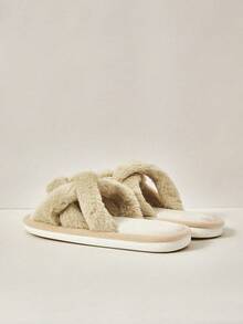 Cuccoo Women's Fluffy Criss-Cross Slippers, Flat, Non-Slip, Suitable For Autumn/Winter