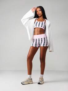 Missguided x Playboy 条纹印花文胸和短裤套装，适合夏季家居服 - 彩色 - 查看 3