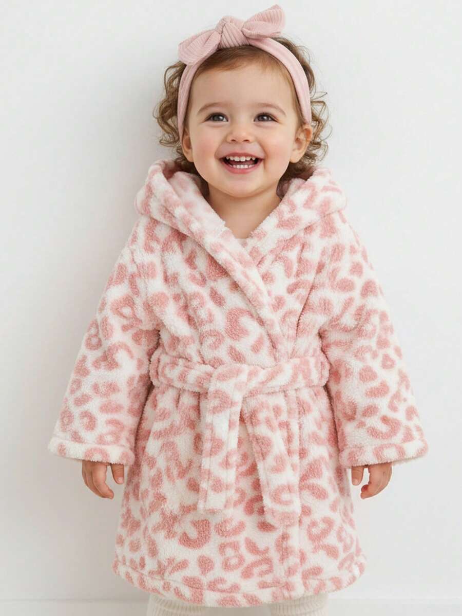 Cozy Pixies Baby Girl Leopard Print Round Neck Long Sleeve Tie Plush Robe, Versatile & Comfortable Plush Robe, Bathrobe, Moisture-Wicking Warm Sleepwear, Comfortable & Versatile Casual Basic Style, Suitable For Autumn/Winter Indoor, Outdoor Leisure, Skiing, Back To School, Daily Wear, Sports, Play, Party, Festival, Halloween, Christmas, New Year, Valentine's Day - Multicolor - View 1
