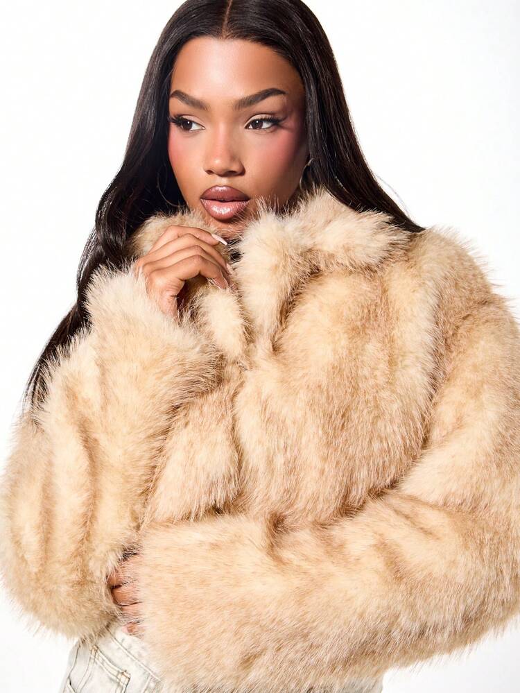 SUMWON WOMEN Cropped Faux Fur Jacket With Lapel
