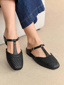 Rosivie Women's Hollow Woven Slip-On Flats, Breathable Beach Vacation Mesh Shoes - Black - View 12