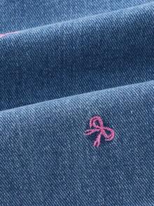 SHEIN 年轻女孩牛仔裤，秋冬新款时尚可爱街头风格蝴蝶结刺绣宽松直筒牛仔裤 - 中等水洗藍 - 查看 6