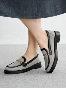 CUCCOO BIZCHIC 女士简约圆头坡跟厚底一脚蹬鞋，优雅休闲，舒适百搭，适合工作、通勤、约会、圣诞节等正式场合。 - 黑與白 - 查看 3