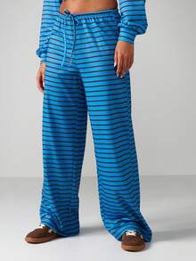 MISSGUIDED Pantalon de survêtement confortable pour femmes avec rayures horizontales, taille avec cordon de serrage et design jambes larges - Bleu azur - Voir 1
