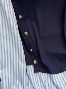 GlowEve CURVE Luźna koszula w paski 2 w 1 w dużym rozmiarze, elegancka bluzka, jednolity kolor i patchworkowe paski - Niebieski - Zobacz 4