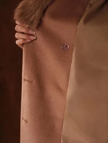 MOTF PREMIUM 双排扣撞色人造皮草大衣