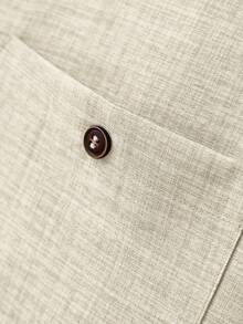 Manfinity Homme 男士宽松纯色半扣口袋贴布衬衫（不含项链） - 杏色 - 查看 5