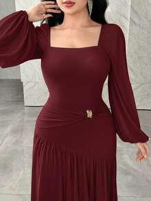 Feyla Váy xếp ly cổ vuông thanh lịch dành cho nữ - Màu Đỏ Sâu - Xem 7