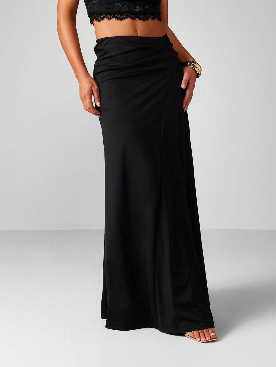 MISSGUIDED 褶饰侧裹式黑色超长裙，优雅长及地面晚会紧身裙 - 黑色 - 查看 1