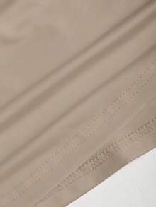 Sweetra 女式休闲百搭褶边侧开衩下摆抹胸式上衣 - 彩色 - 查看 6