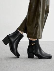 CUCCOO BIZCHIC 经典时尚百搭粗高跟踝靴 - 黑色 - 查看 4